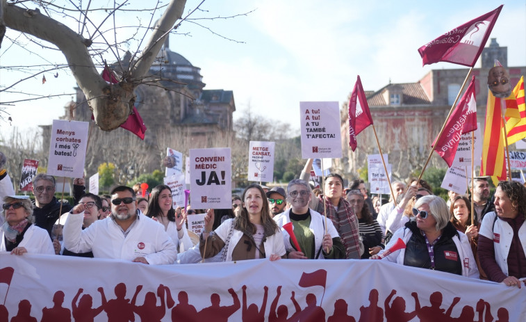 Vaga de metges a Catalunya aquest abril: denuncien que Salut ignora les seves reivindicacions