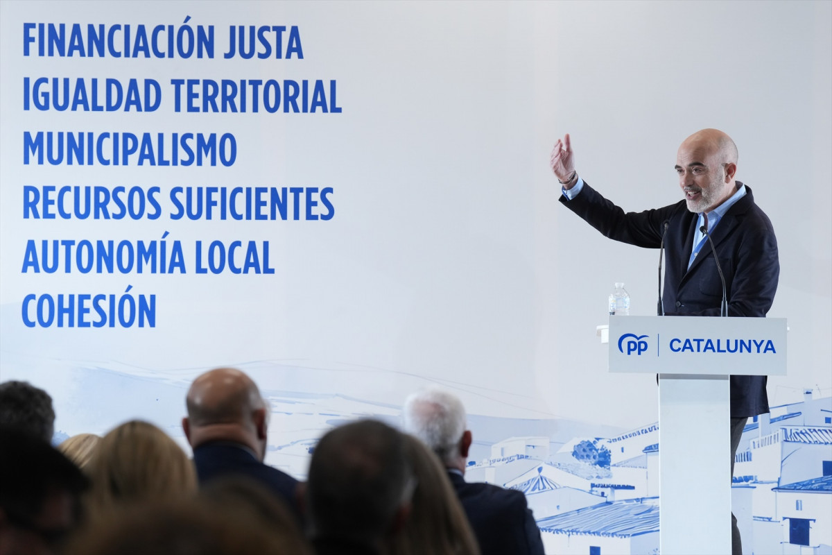 EuropaPress 7373558 lider pp ayuntamiento barcelona dani sirera acto pp financiacion local