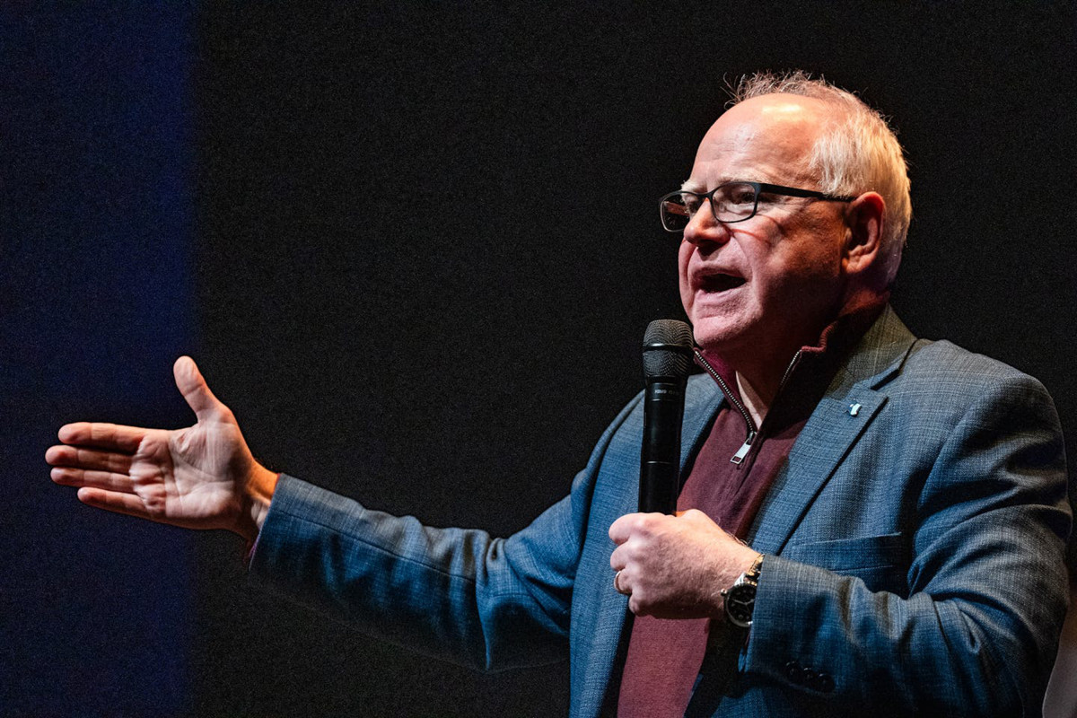 EuropaPress 7232502 august 2025 minnesota gov tim walz says he wants his party to fight back as