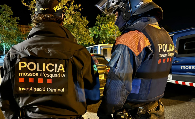 Macrooperatiu dels Mossos contra el tràfic de marihuana i armes a Lleida