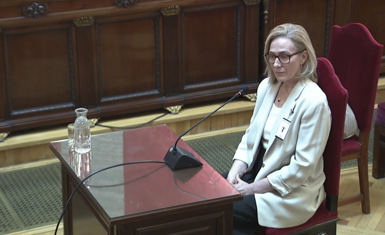 L'exsecretària de Ábalos aclareix que els 13 viatges oficials de Jéssica “mai es van pagar amb diners públics”