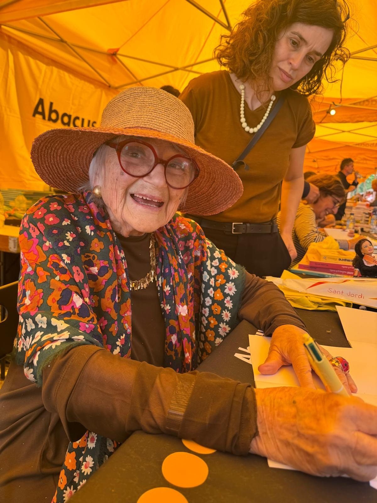 EuropaPress 7464328 ilustradora pilarin bayes