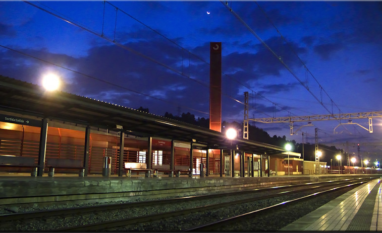 Tragèdia en Rodalies: mor una persona electrocutada en l'estació de Castellbisbal