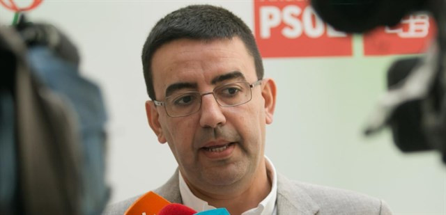 El PSOE vol poder decidir sobre els pactes postelectorals del PSC