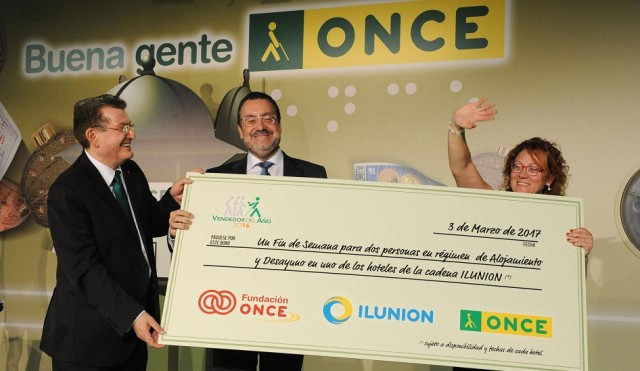 Once premios 1