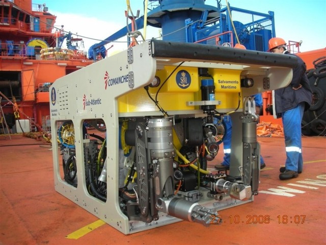 Trobat el cos del segon mariner desaparegut en el pesquer enfonsat