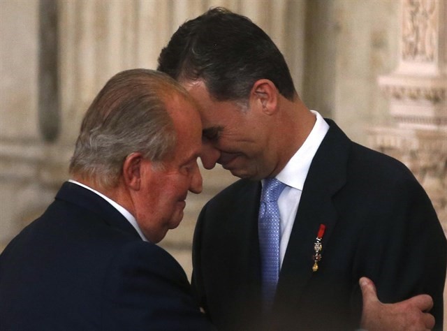 Abdicació juan carlos primer