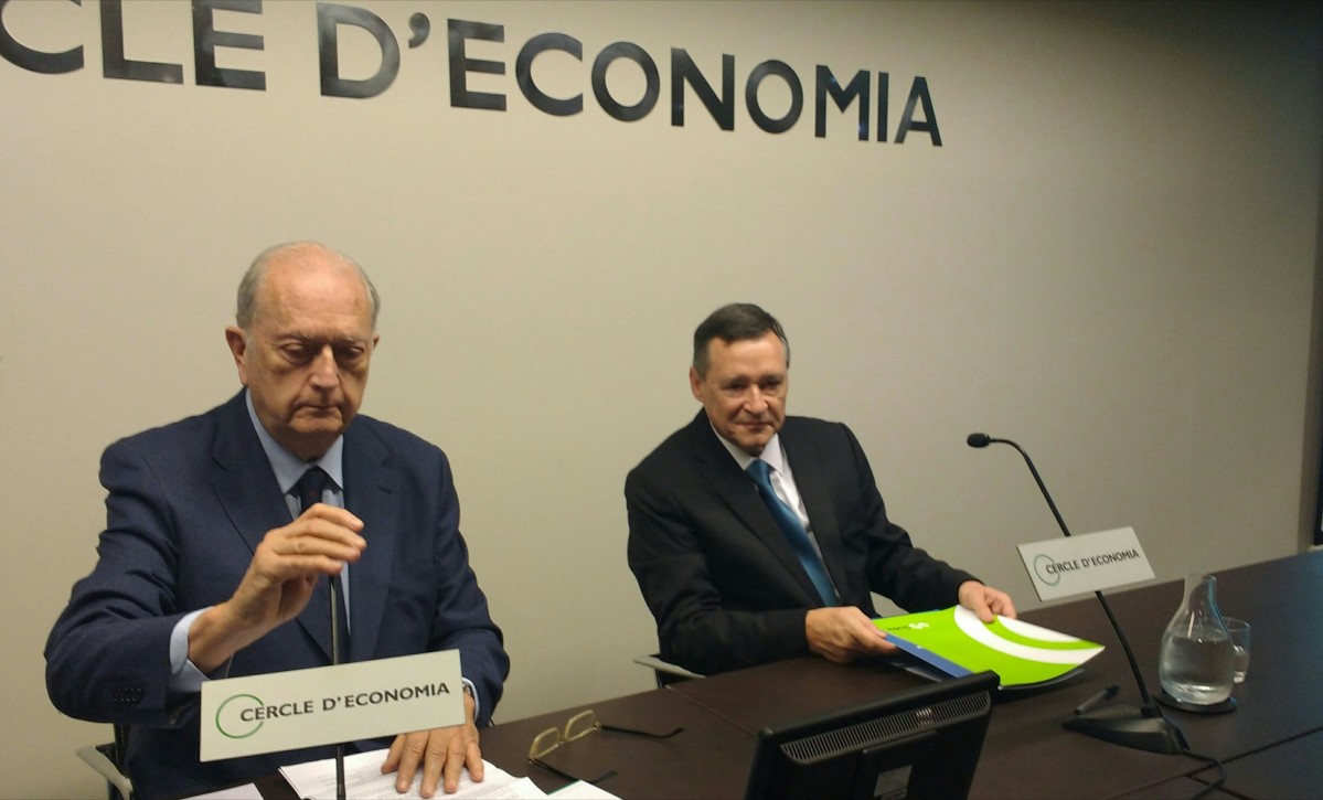 Au0300ngel Simon defensa la gestiou0301n puu0301blico privada de l'aigua