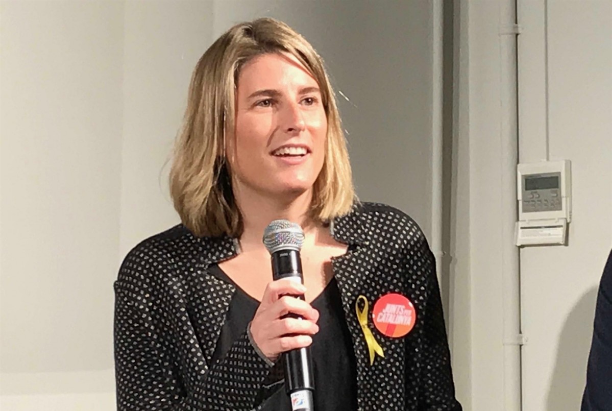 Elsa Artadi jxcat
