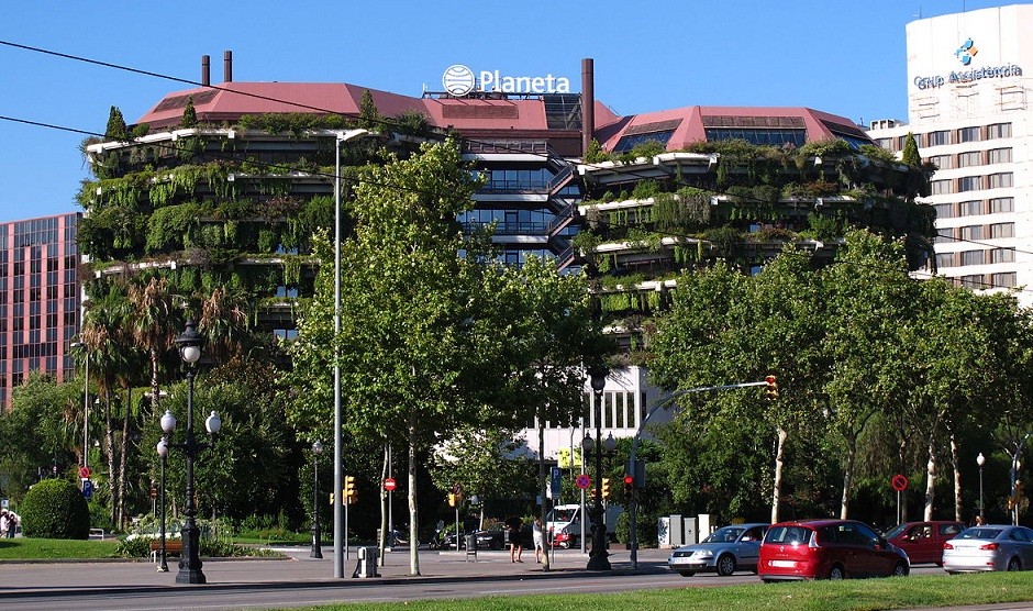 Edifici planeta barcelona
