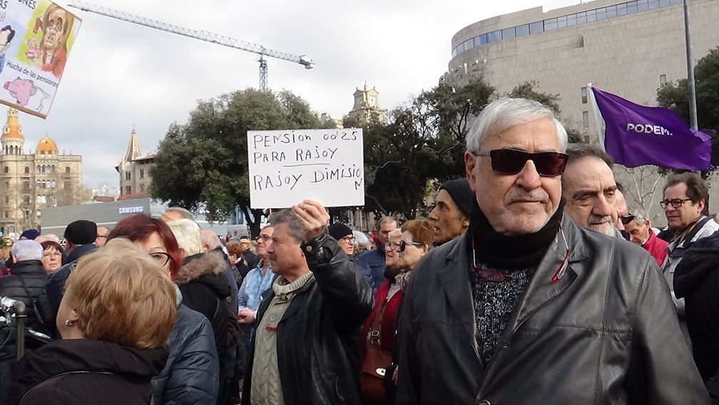 Marea pensionista plaça Catalunya 6