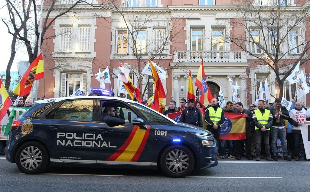 Policu00eda nacional equiparaciu00f3n salarial