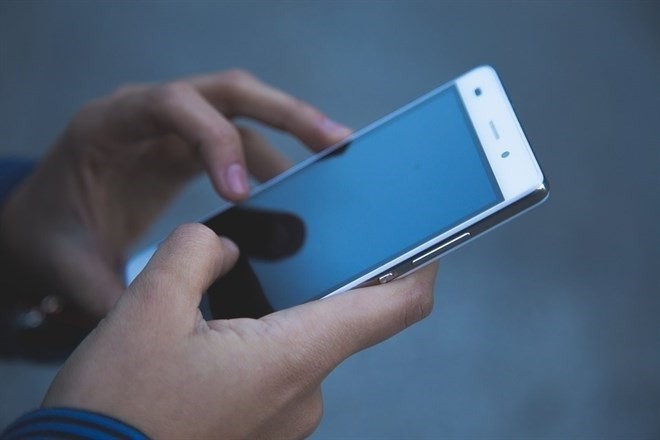 Mu00f3vil telu00e9fono vulnerar dret privacitat 11.052.018