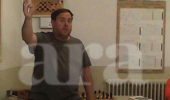 Oriol Junqueras imparteix classes a la prisiu00f3n d'Estremera