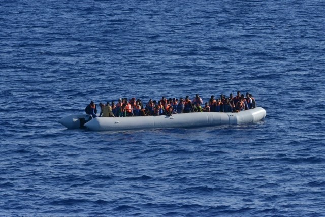 Embarcaciu00f3n migrants inmigraciu00f3n 29.062.018