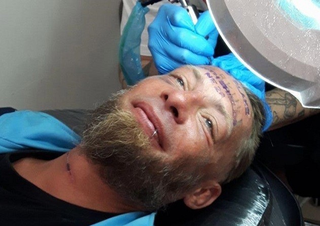 Sense sostre tatuatges Benidorm 31072018