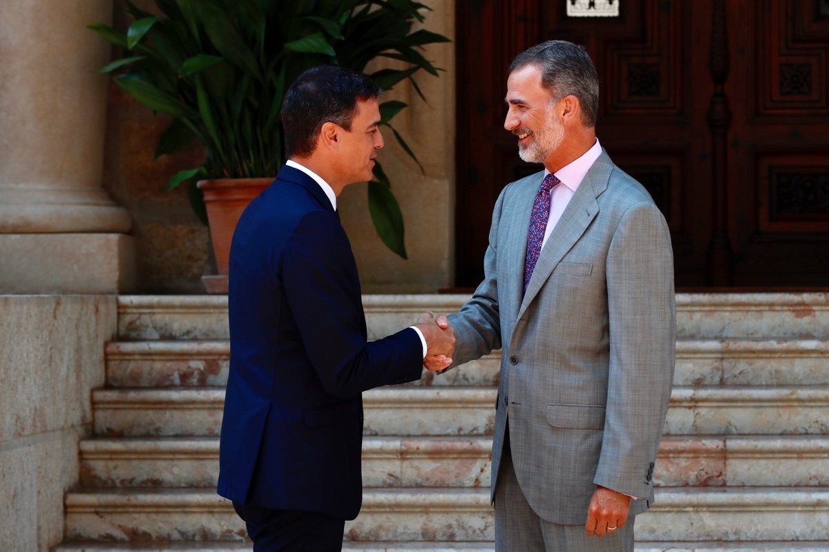 Reuniu00f3n de su00e1nchez i felipe VI