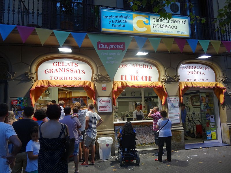 800px Orxateria El Tio Che (Rambla del Poblenou, Barcelona)