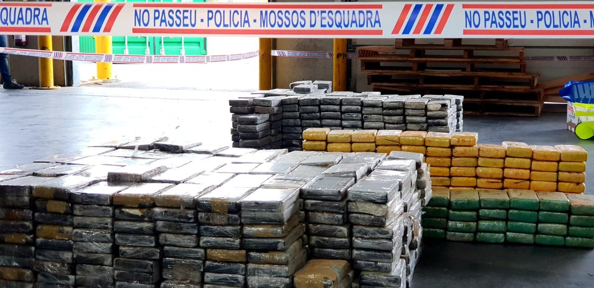 Mossos confisquen droga al Port de Barcelona