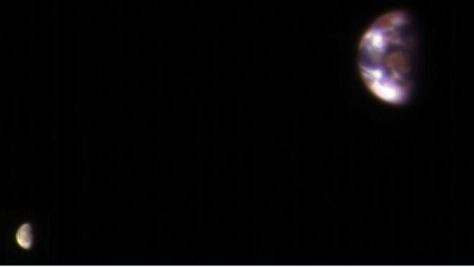 La Terra i la lluna, observades des de Mart