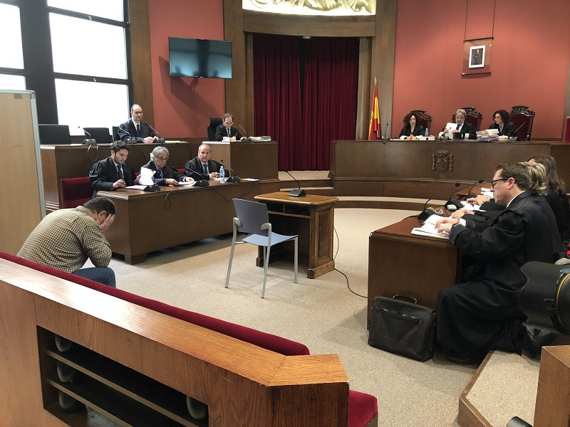Judici Joaquim Benu00edtez per presumptes abusos sexuals a alumnes