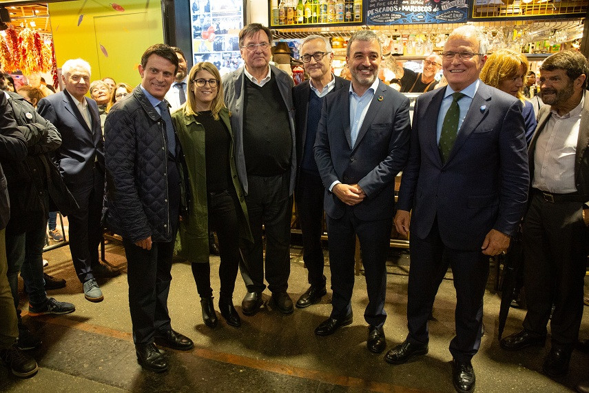 Associaciu00f3 comerciants boqueria polu00edticos