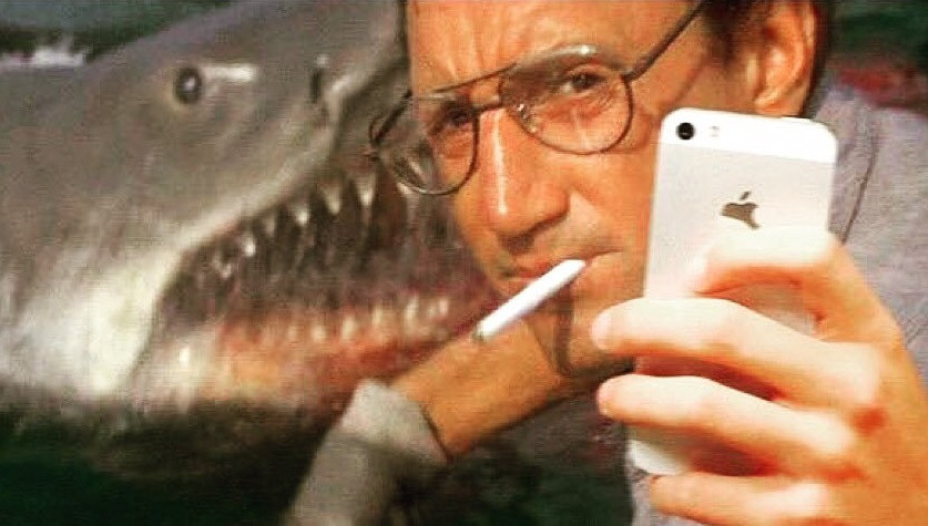 Muntatge fotogru00e1fico, selfie de l'actor Roy Scheider a la pelu00edcula Tiburu00f3n