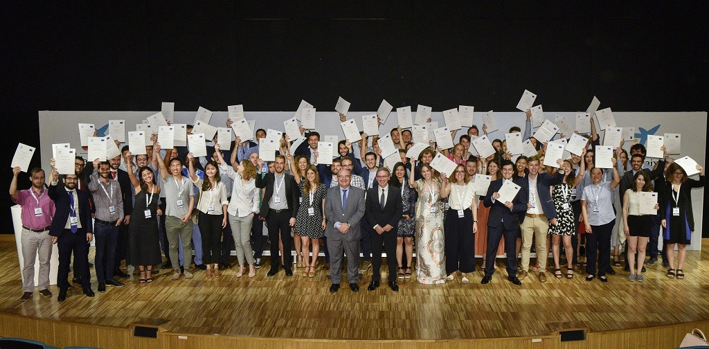 Lliurament de beques de La Caixa, amb Jaume Giru00f3 i Josu00e9 Manuel Pingarru00f3n