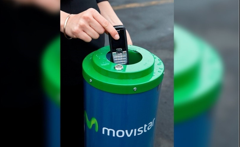 Depu00f3sito de reciclatge de Telefu00f3nica