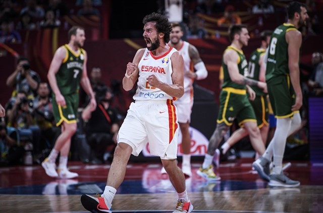 Llull selecció basquet