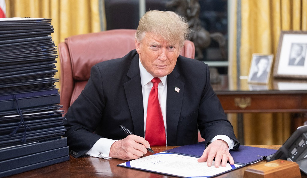 El president dels EUA, Donald Trump, al despatx oval