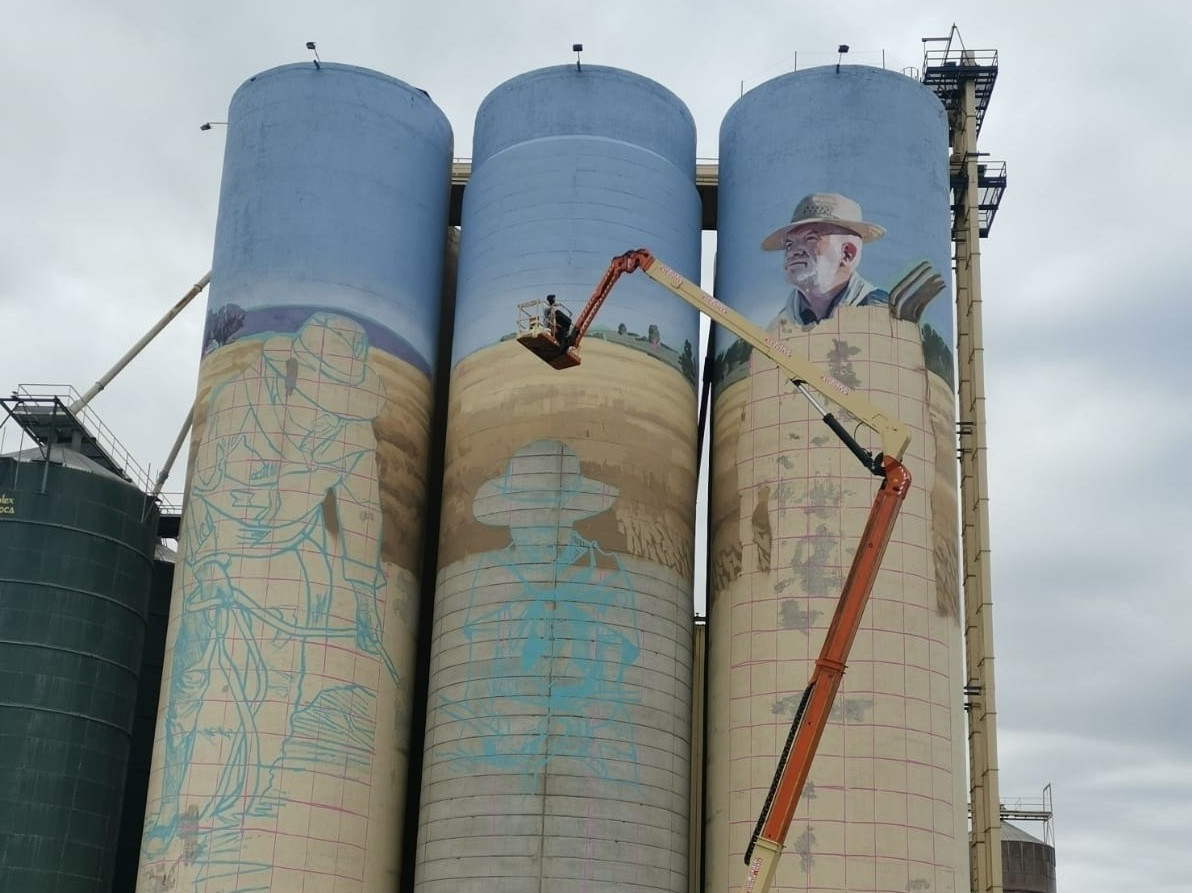 Mural de la fu00e1brica de pinsos de Torregrossa