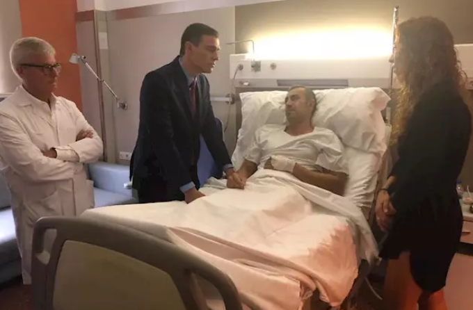 Sánchez visita a agents ferits