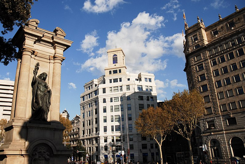 Telefu00f3nica edifici Plau00e7a Catalunya