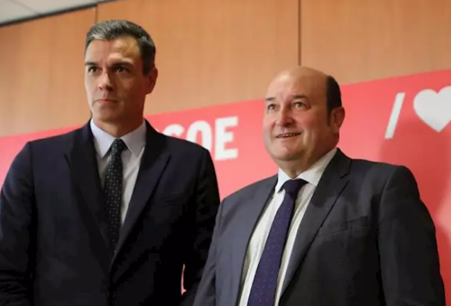 Andoni Ortuzar amb Pedro Su00e1nchez
