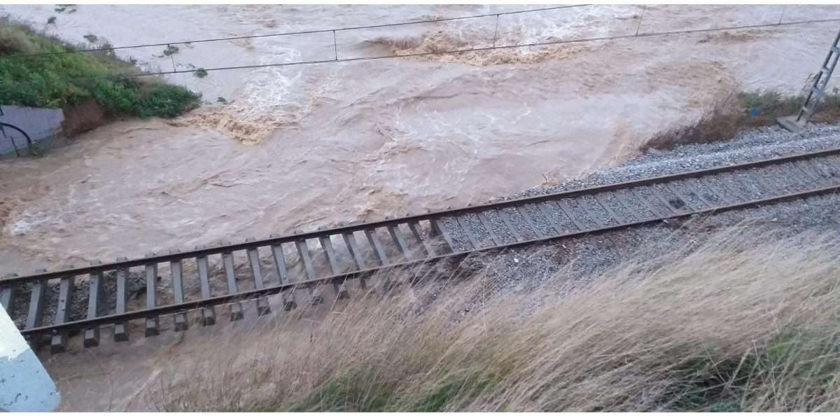 Afectació de les vies de tren entre Barcelona i Girona pel temporal 'Glòria' - Arxiu