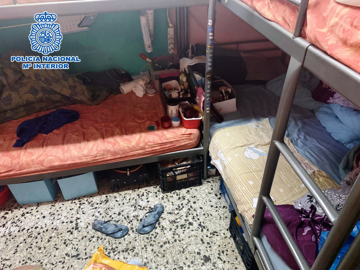Identificades 11 vu00edctimas explotades sexualment per màfies en dos locals de Barcelona