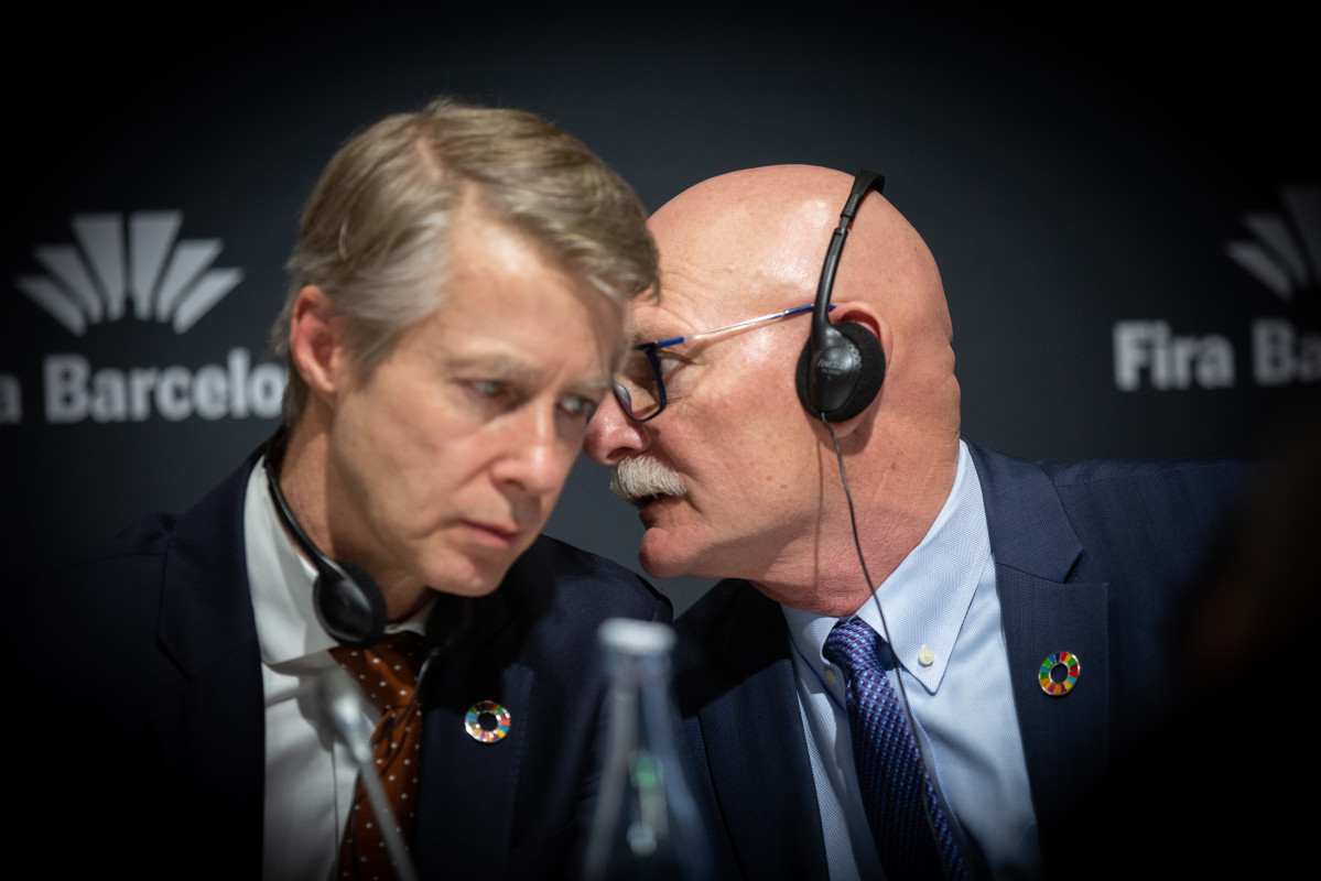 El director general de GSM Association, Mats Granryd (i) i el conseller delegat de GSMA, John Hoffman (d)