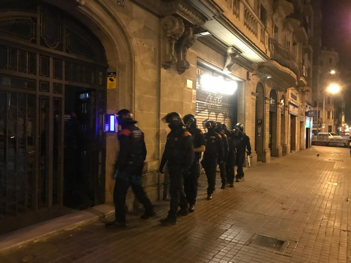 Operatiu contra el tru00e1fico de drogues a l'Eixample de Barcelona