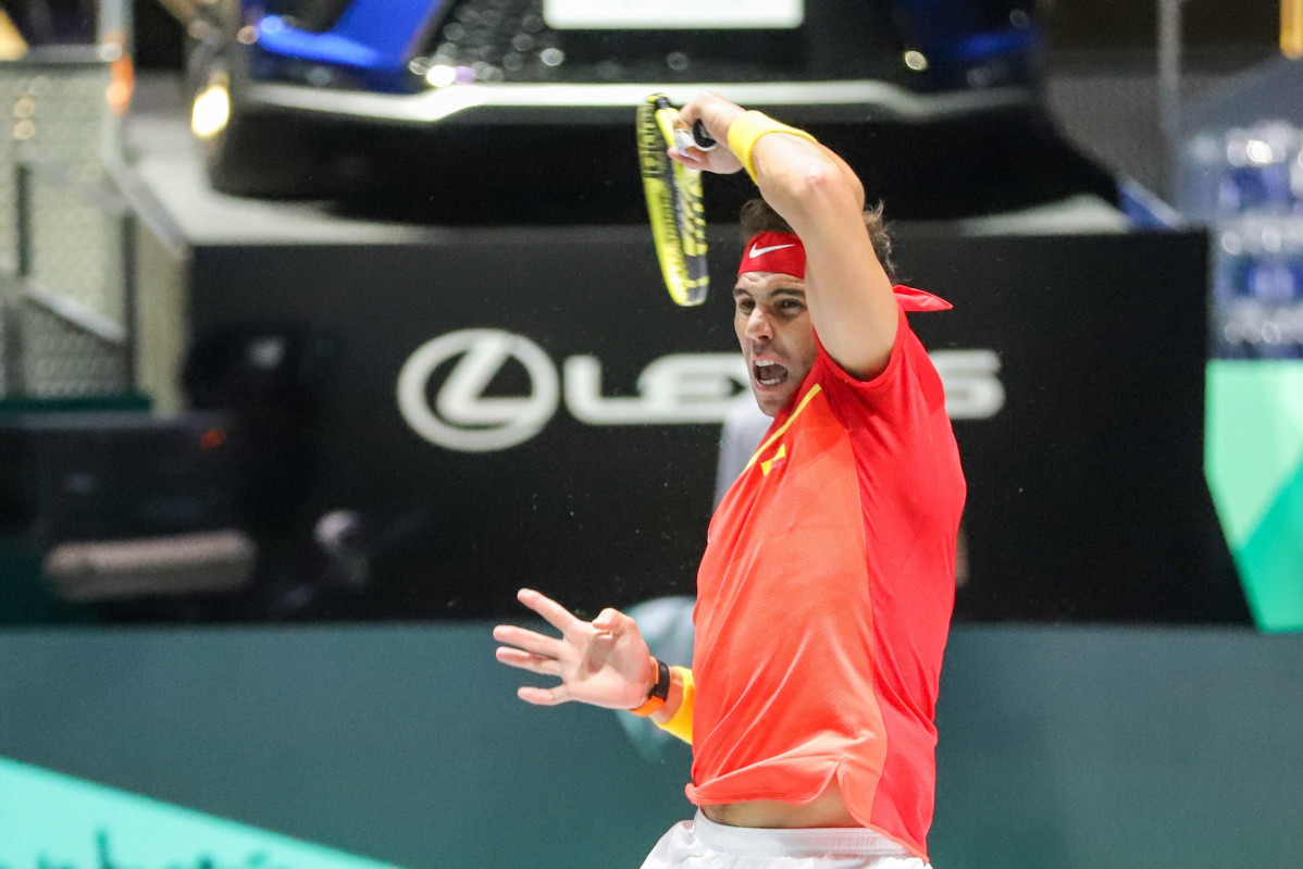 Tennis: Menjar per un costat de la boca augmenta el risc de lesions en esportistes