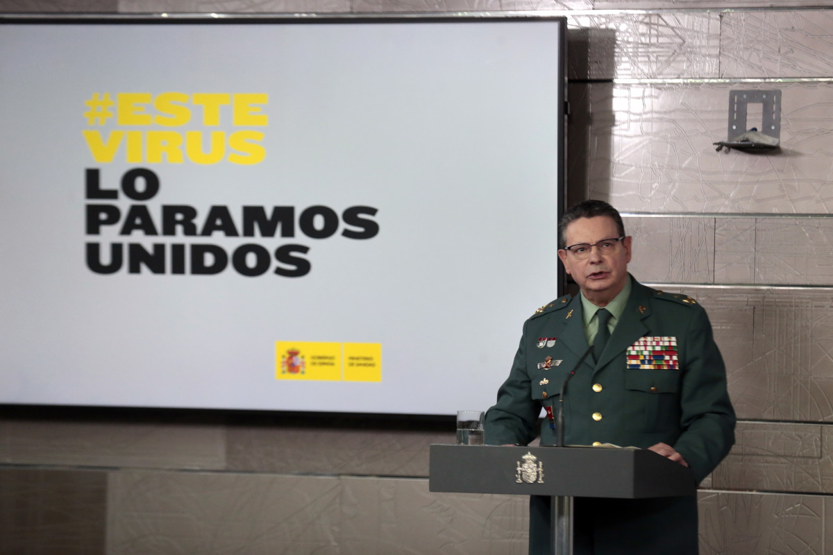 El tinent general, Laurentino Ceña, intervé en la compareixença per informar sobre les dades actualitzades de l'coronavvirus