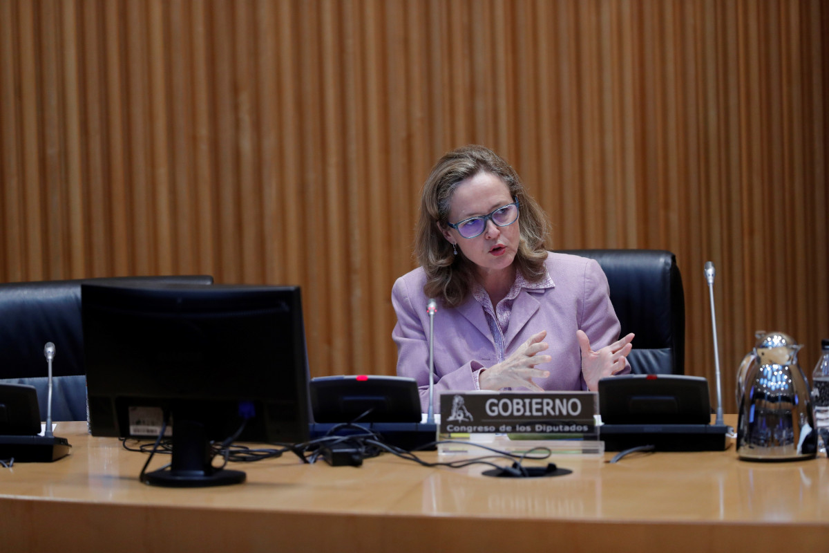 La vicepresidenta tercera i ministra d'Afers Econòmics, Nadia Calviño, en una intervenció al Congrés