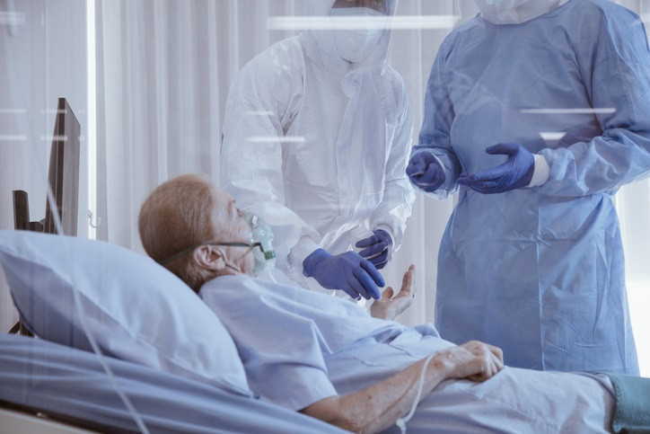 Pacient covid ingressat en un centre sanitari.