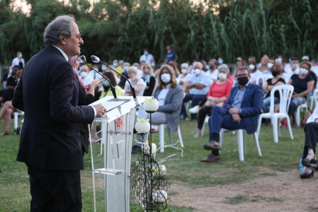 El presidente de la Generalitat, Quim Torra, durante un acto en Lleida en recuerdo a los muertos por el coronavirus.