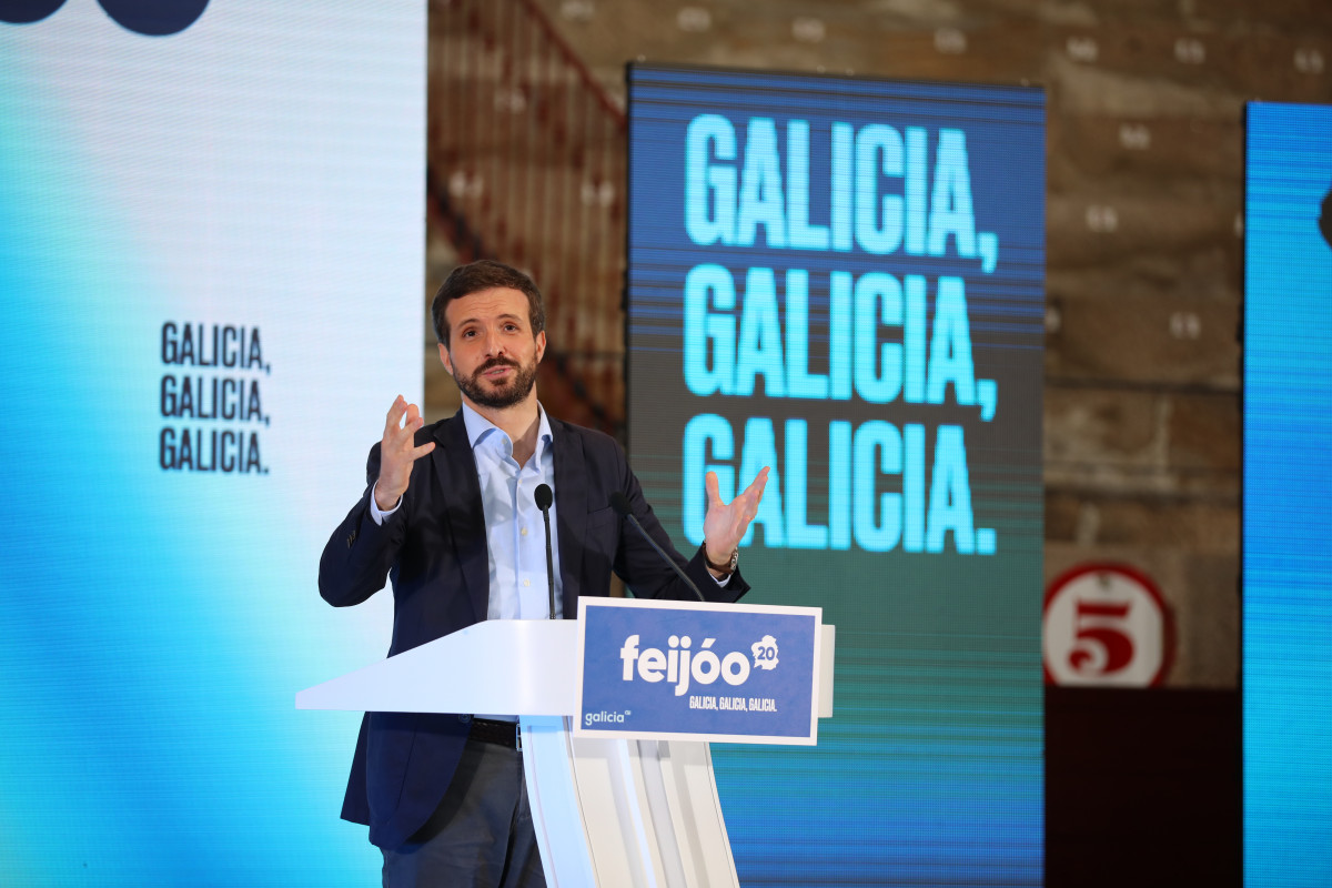 El president de el Partit Popular, Pablo Casado, intervé en la cloenda de l'acte de campanya de el Partit Popular celebrat a la plaça de toros de Pontevedra, Galícia, (Espanya), a 27 de juny de 2020.