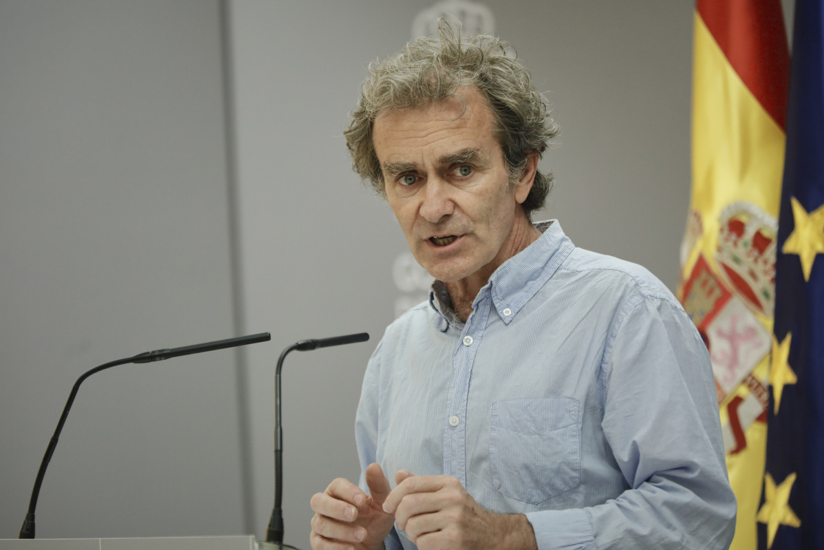 El director de el Centre de Coordinació d'Alertes i Emergències Sanitàries (CCAES), Fernando Simón, ofereix la segona roda de premsa de la segona setmana després de l'estat d'alarma per informar de l'evolució de la COVID-19, a Madrid (Espanya), a 2 de ju