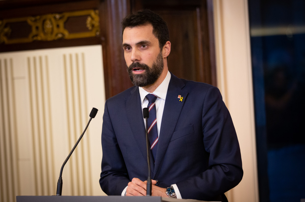 El president de Parlament, Roger Torrent, durant la seva intervenció en el lliurament i presentació dels Pressupostos de la Generalitat del 2020, a la Comissió d'Economia de Parlament de Catalunya, a Barcelona / Catalunya (Espanya) a 29 de gener de 2020.