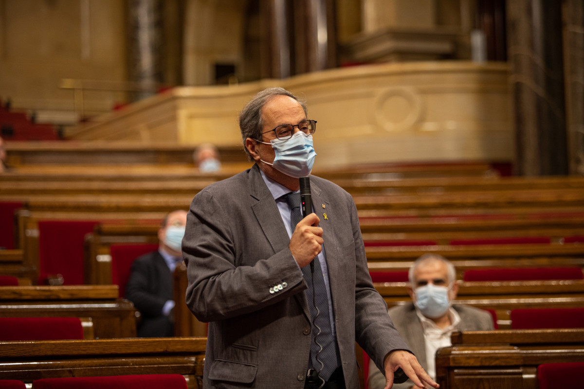 El president de la Generalitat, Quim Torra, en el ple de Parlament