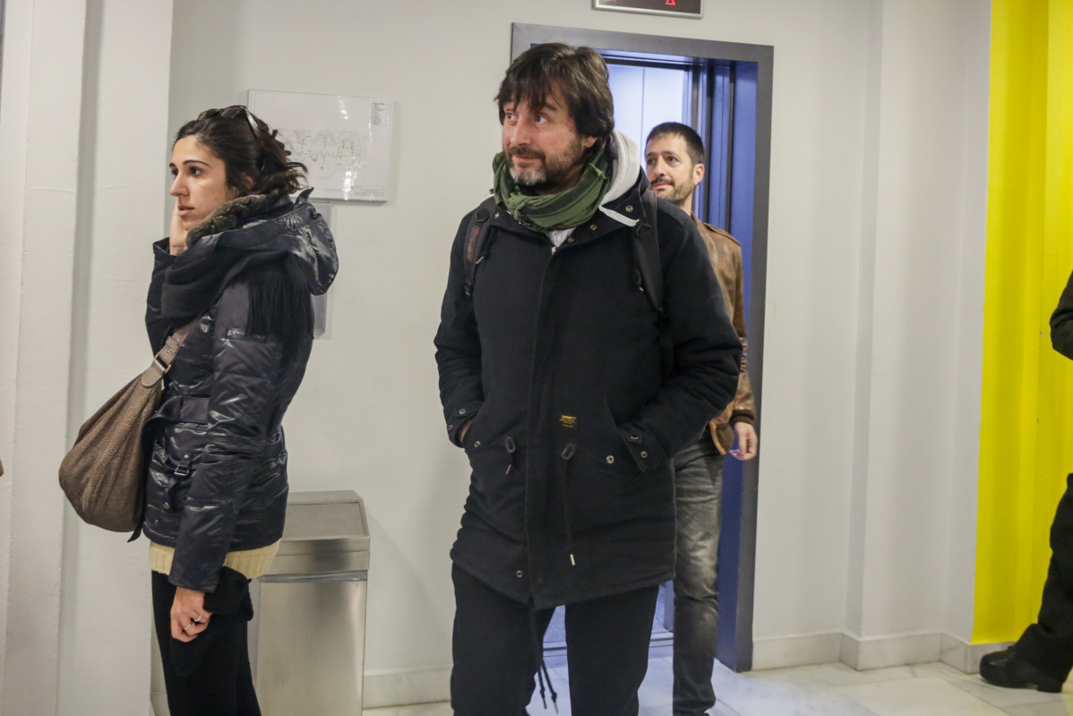 El diputat d'Unides Podem, Rafa Mayoral, a l'arribar a la reunió de Consell Ciutadà Estatal (CCE) de Podem on s'analitza el nou context polític, a Madrid (Espanya), a 17 de gener de 2020.