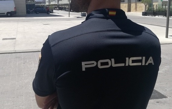 Imatge de recurs d'un agent de la Policia Nacional